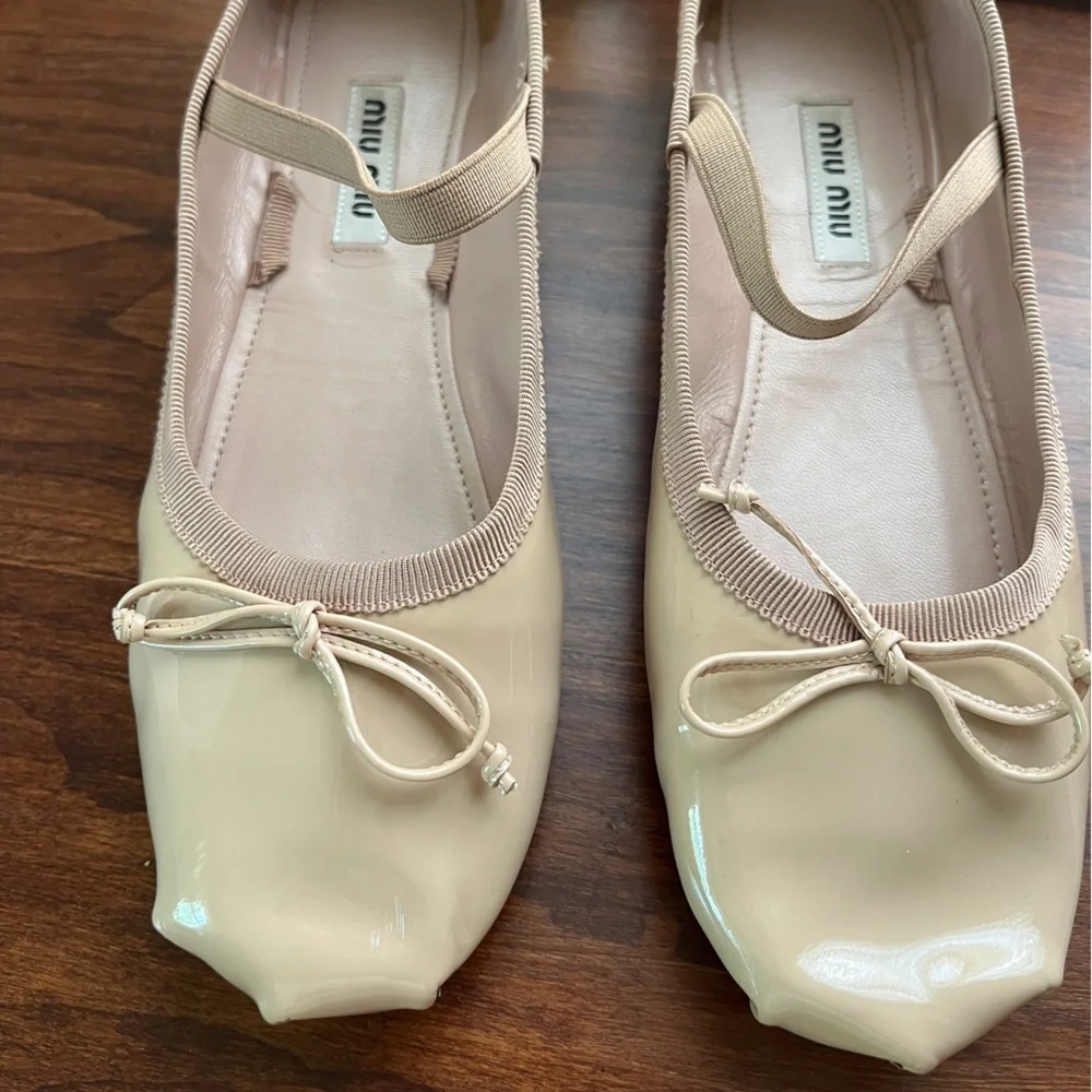 Miu Miu Tan Flats with Flexible Design